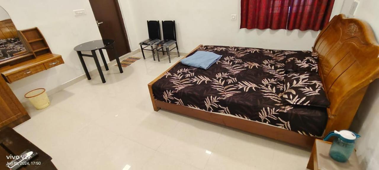 Sree Laxmi Mahal Hotel Tuticorin Ngoại thất bức ảnh